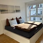 Elisa 6 * Zurich